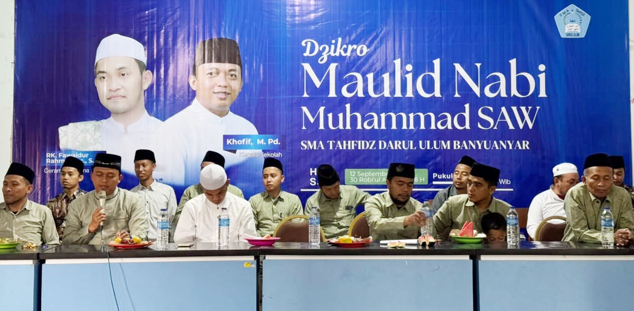 SMA Tahfidz Darul Ulum Banyuanyar Pamekasan Gelar Maulid Nabi, Hadirkan Penceramah Muda Alumni